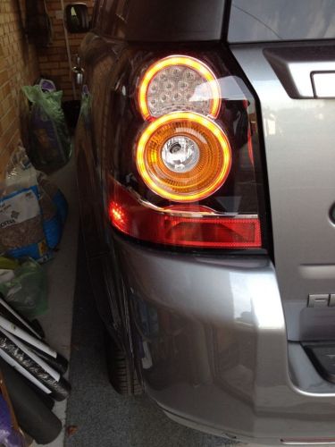 freelander 2 rear light replacement